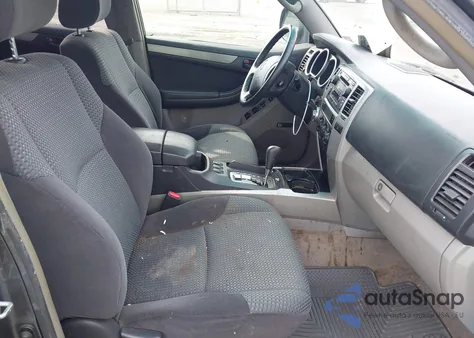 2005 Toyota 4Runner Sr5 Sport V6 z USA, uszkodzony, nr VIN JTEBU14R650072383